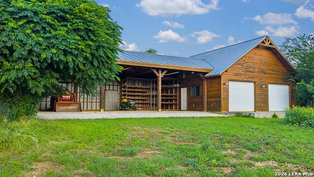 214 MARQUARDT RD Boerne, TX 78006