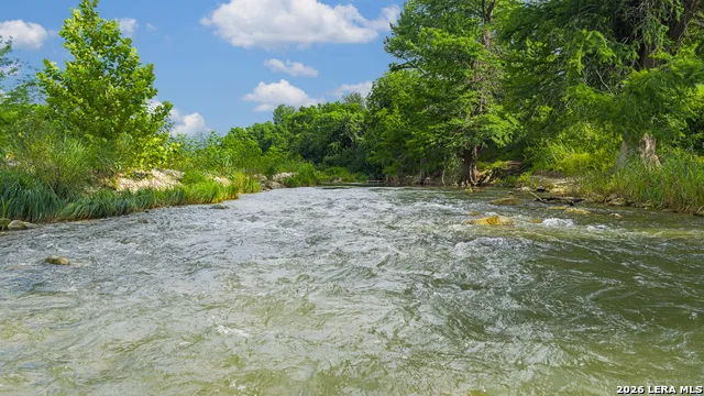 214 MARQUARDT RD Boerne, TX 78006