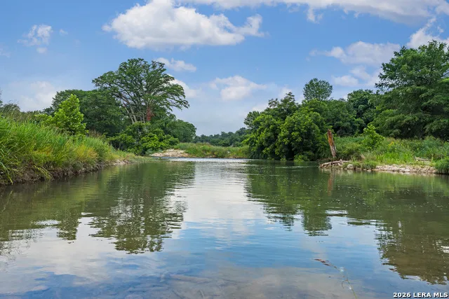 214 MARQUARDT RD Boerne, TX 78006