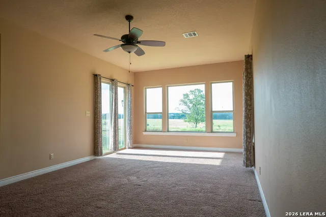 214 MARQUARDT RD Boerne, TX 78006