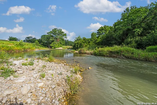 214 MARQUARDT RD Boerne, TX 78006