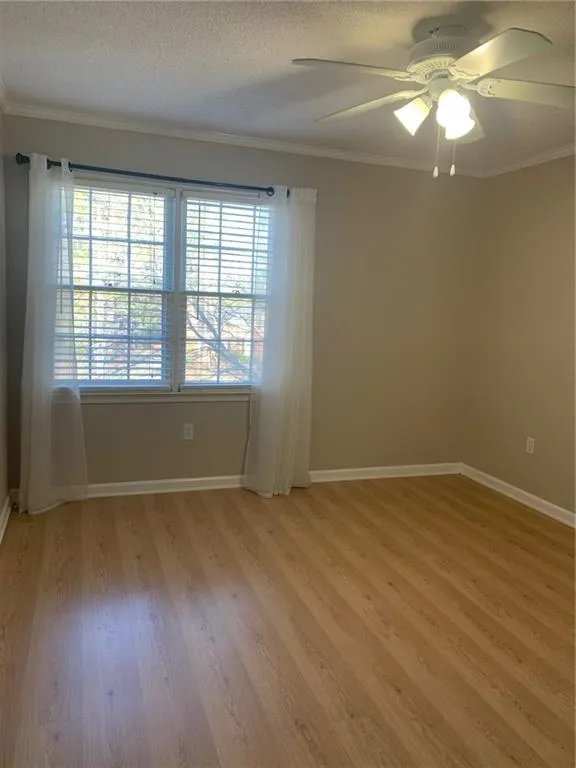 240 W Huntington Road Bogart, GA 30622