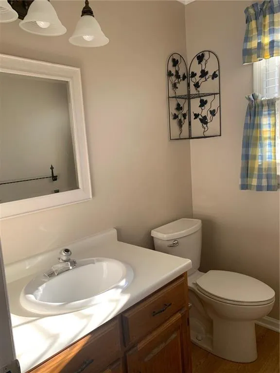 240 W Huntington Road Bogart, GA 30622