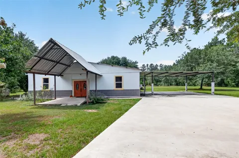 26390 Pecan Grove