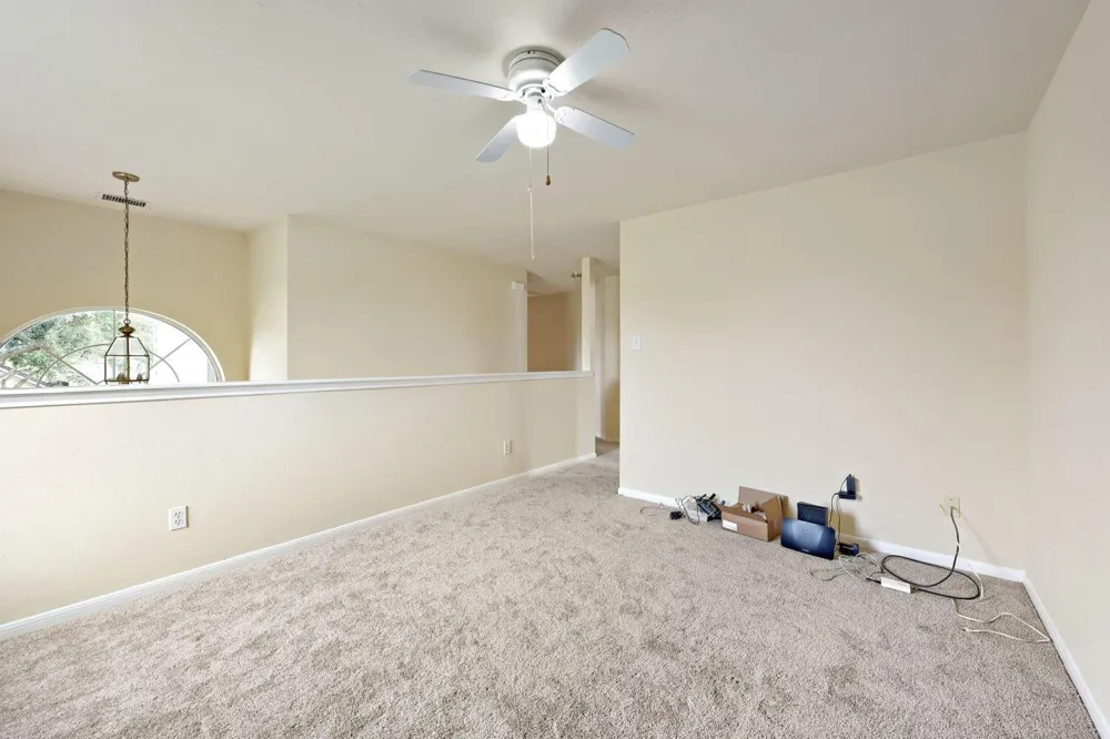 643 Meadow Knoll Drive Stafford, TX 77477