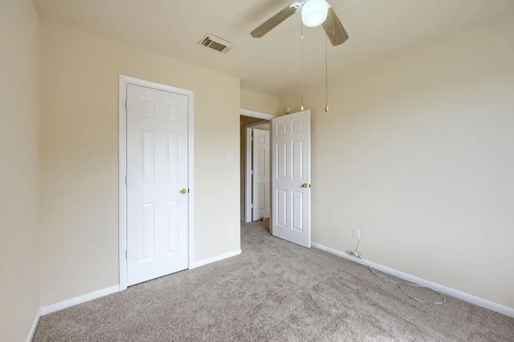 643 Meadow Knoll Drive Stafford, TX 77477