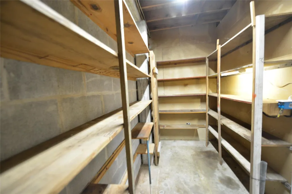247 Selkirk Drive Bay City, TX 77414