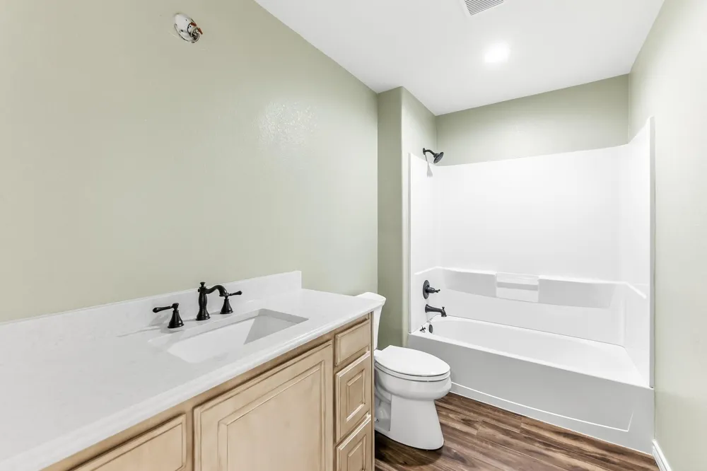 13 Lookout Ridge Huntsville, TX 77340