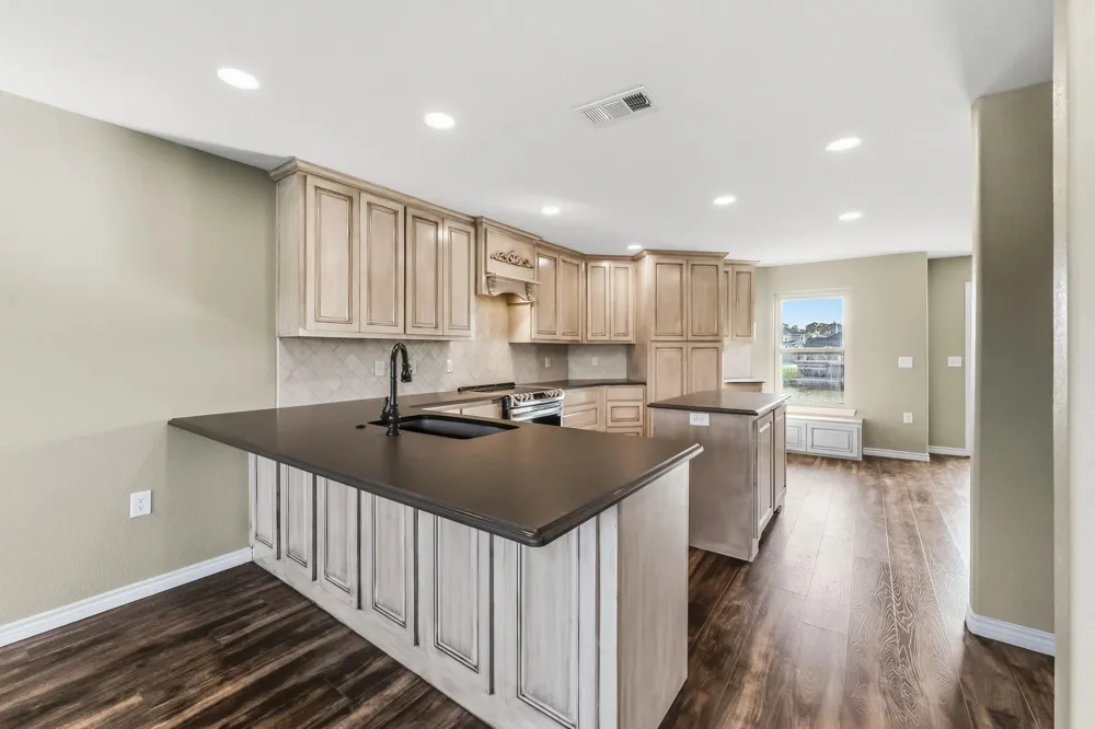 13 Lookout Ridge Huntsville, TX 77340