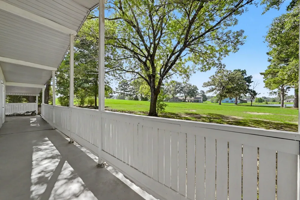 77 High Meadow Trinity, TX 75862