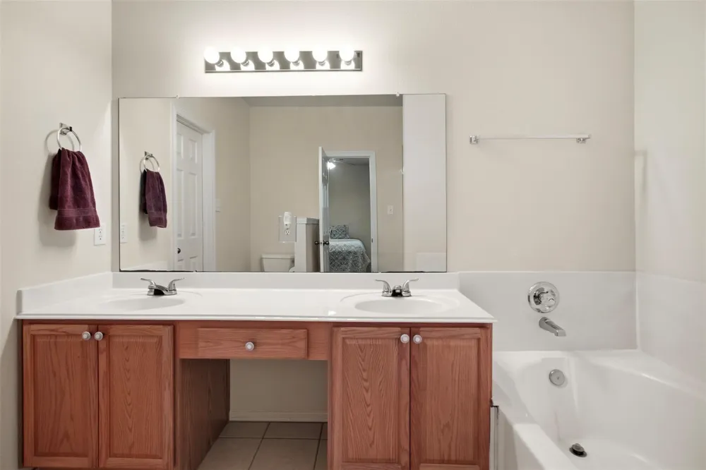 32019 Sue Lane Pinehurst, TX 77362