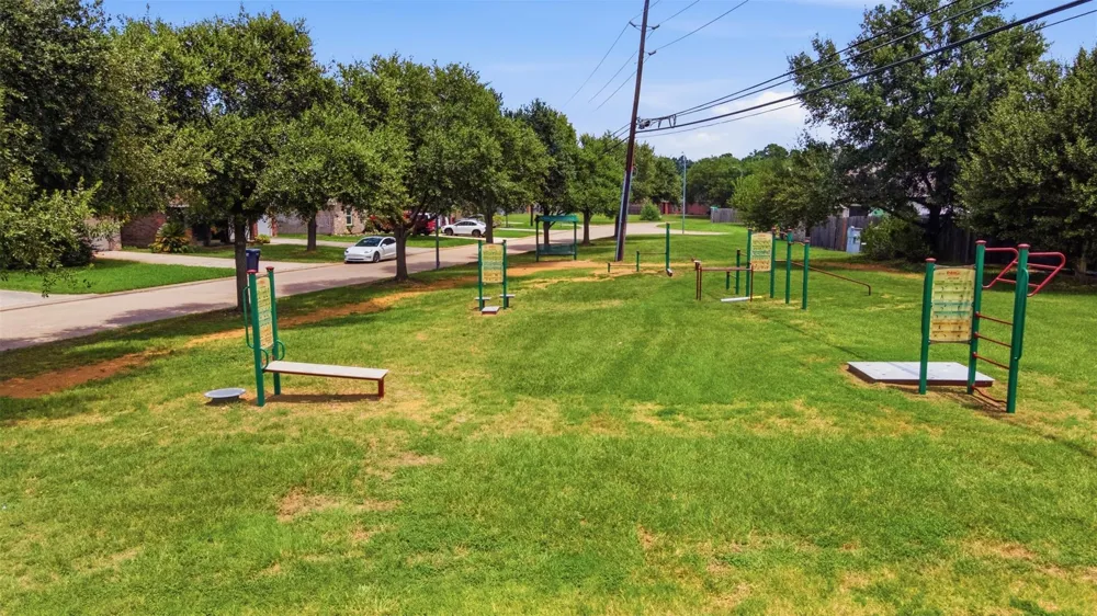 32019 Sue Lane Pinehurst, TX 77362