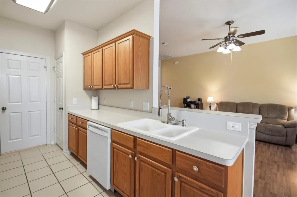 32019 Sue Lane Pinehurst, TX 77362