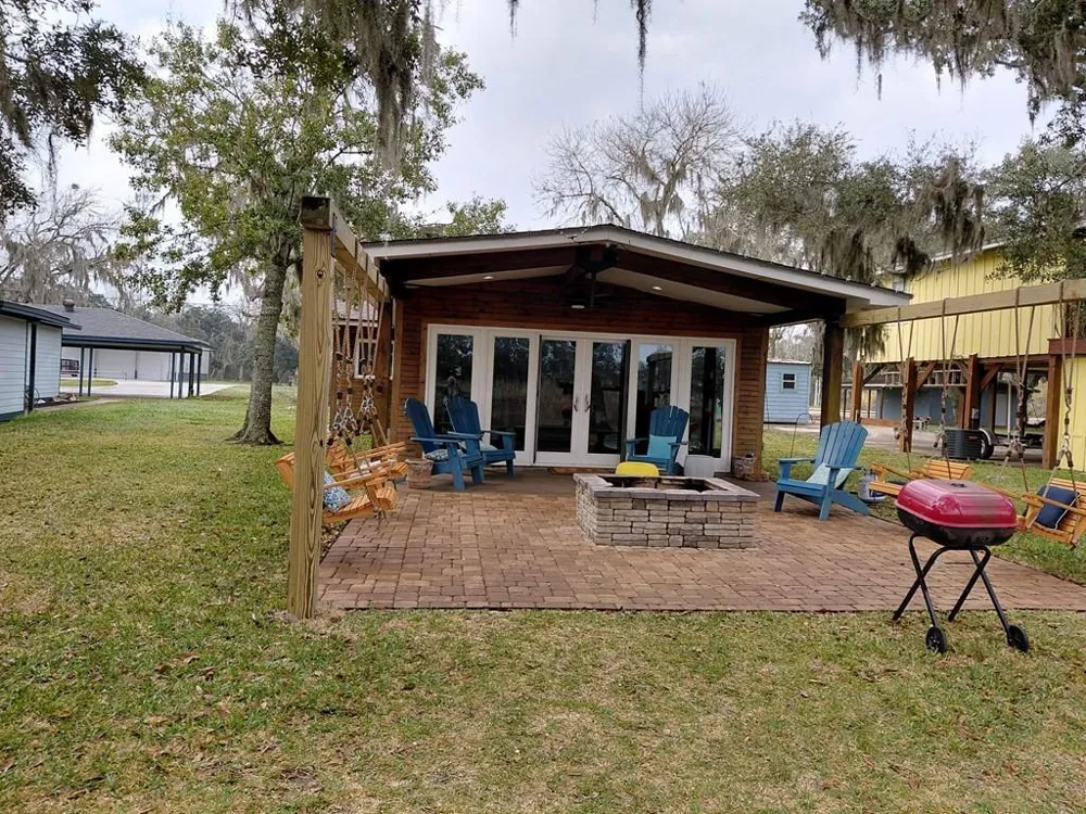 6666 County Road 659 Brazoria, TX 77422