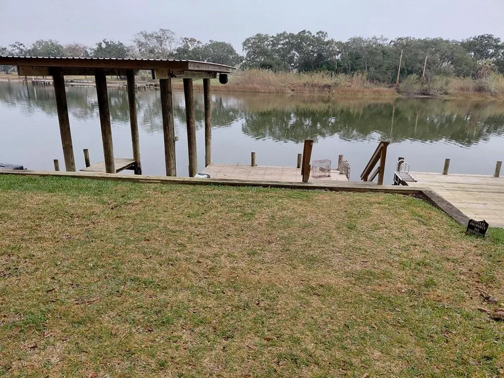 6666 County Road 659 Brazoria, TX 77422