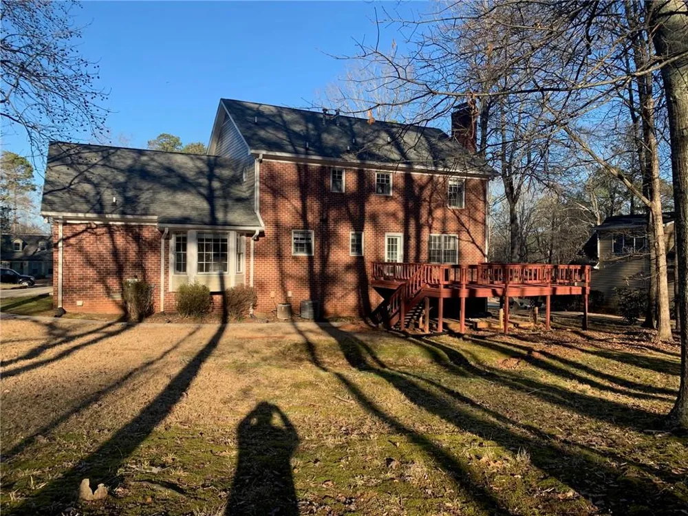 240 W Huntington Road Bogart, GA 30622