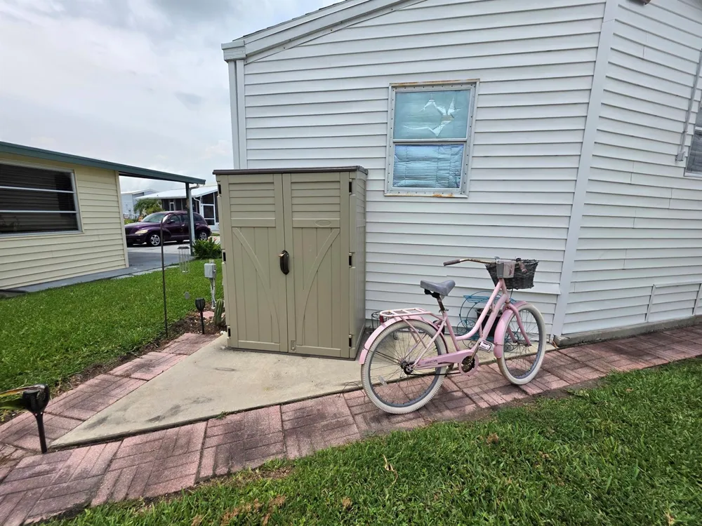 5354 SE 64TH TERRACE Okeechobee, FL 34974