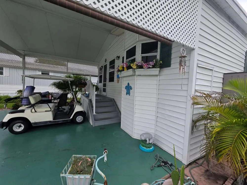 5354 SE 64TH TERRACE Okeechobee, FL 34974