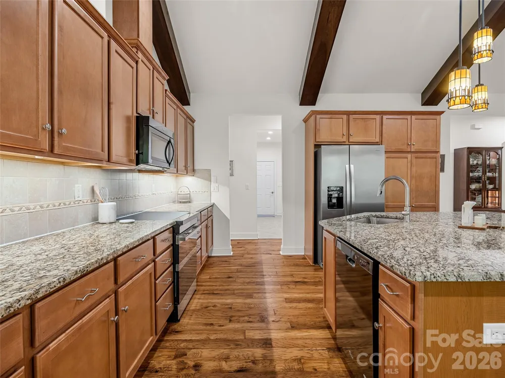 240 Persimmon Hill Drive Columbus, NC 28722