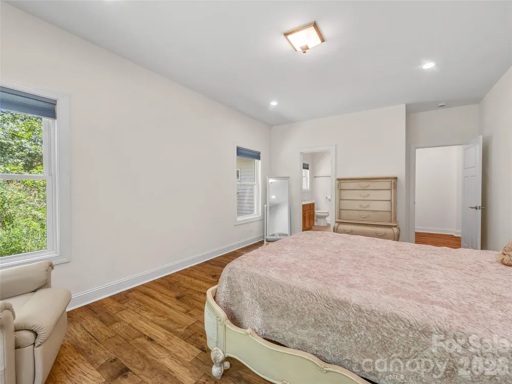 240 Persimmon Hill Drive Columbus, NC 28722