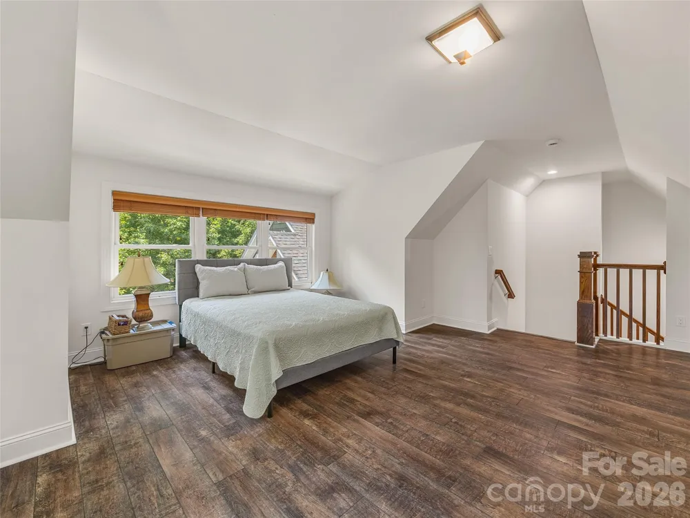 240 Persimmon Hill Drive Columbus, NC 28722