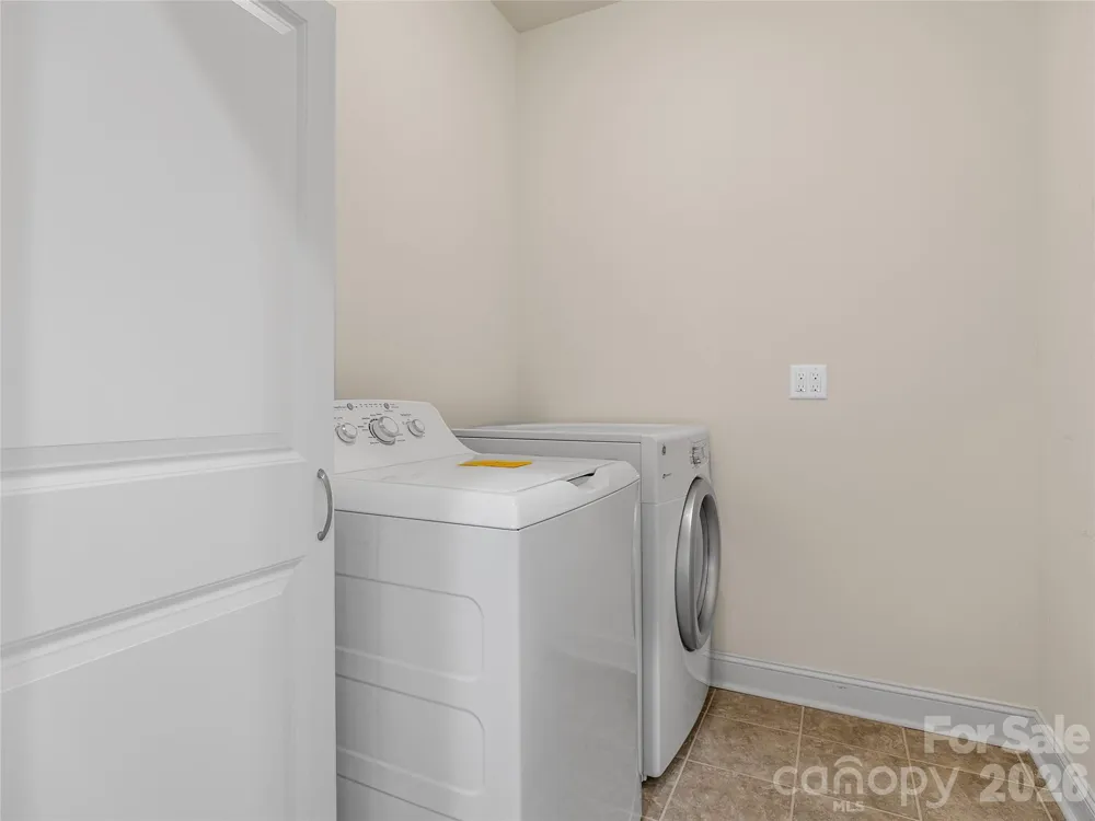 240 Persimmon Hill Drive Columbus, NC 28722