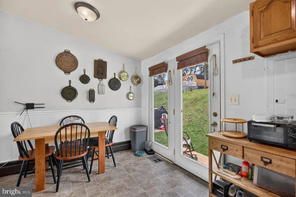 2397 HIGHVIEW CIRCLE Staunton, VA 24401