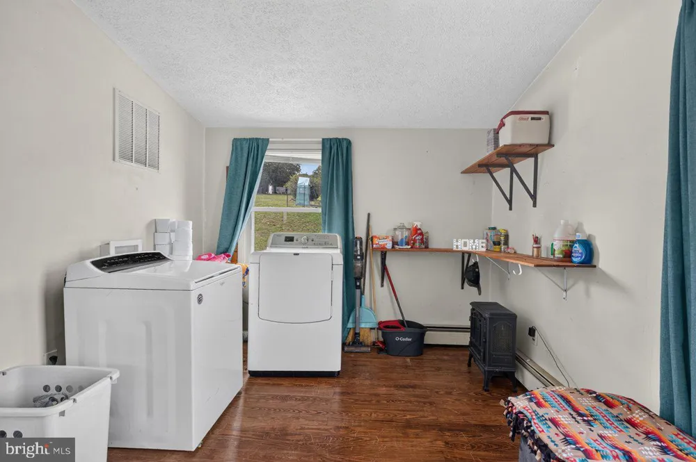 2397 HIGHVIEW CIRCLE Staunton, VA 24401