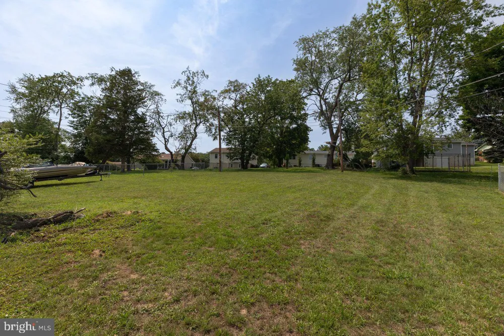 2397 HIGHVIEW CIRCLE Staunton, VA 24401