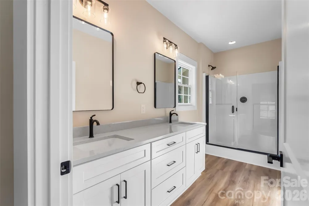 156 Oakdale Drive Morganton, NC 28655