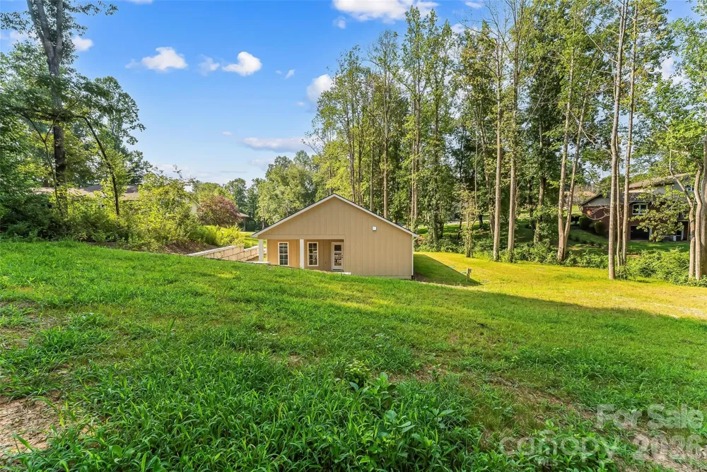 156 Oakdale Drive Morganton, NC 28655