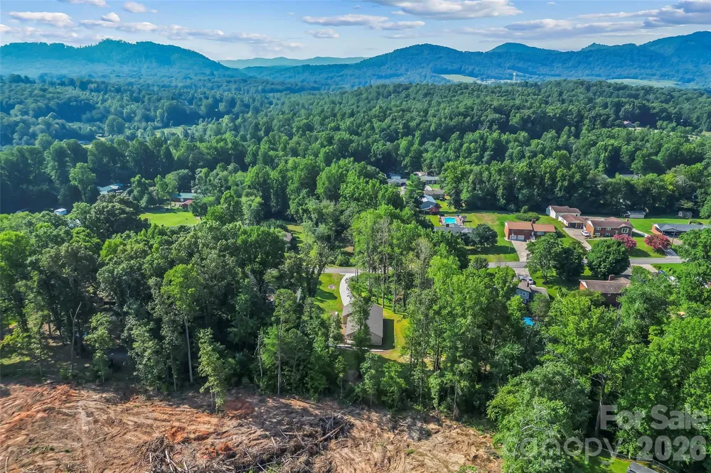 156 Oakdale Drive Morganton, NC 28655