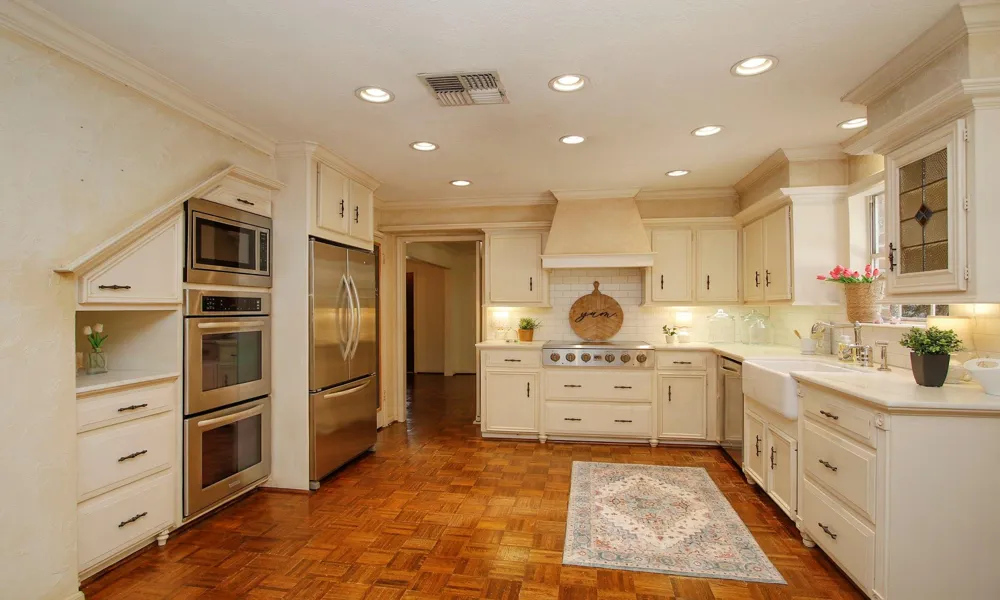 9402 Godstone Lane Spring, TX 77379