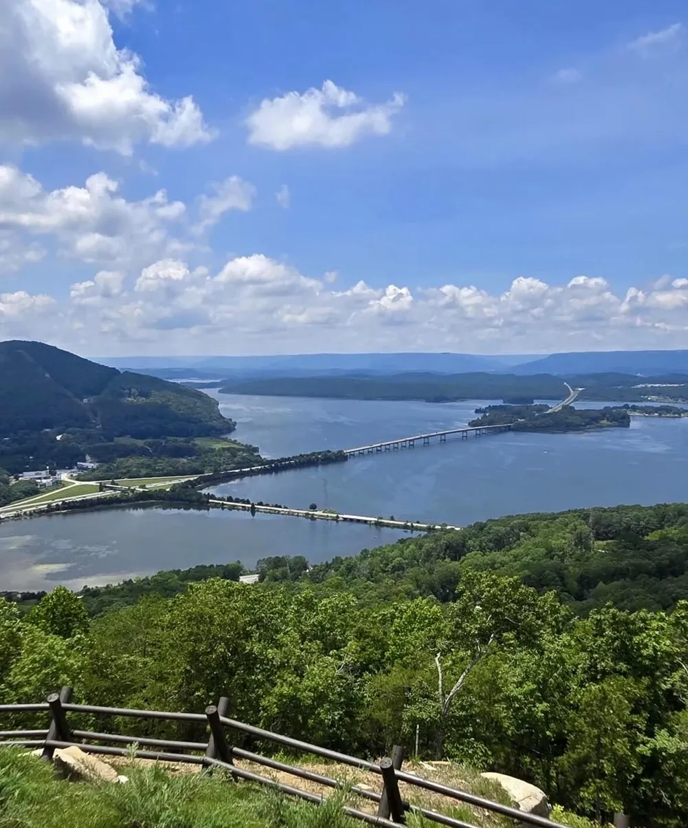5199 Split Rail Way Guild, TN 37340