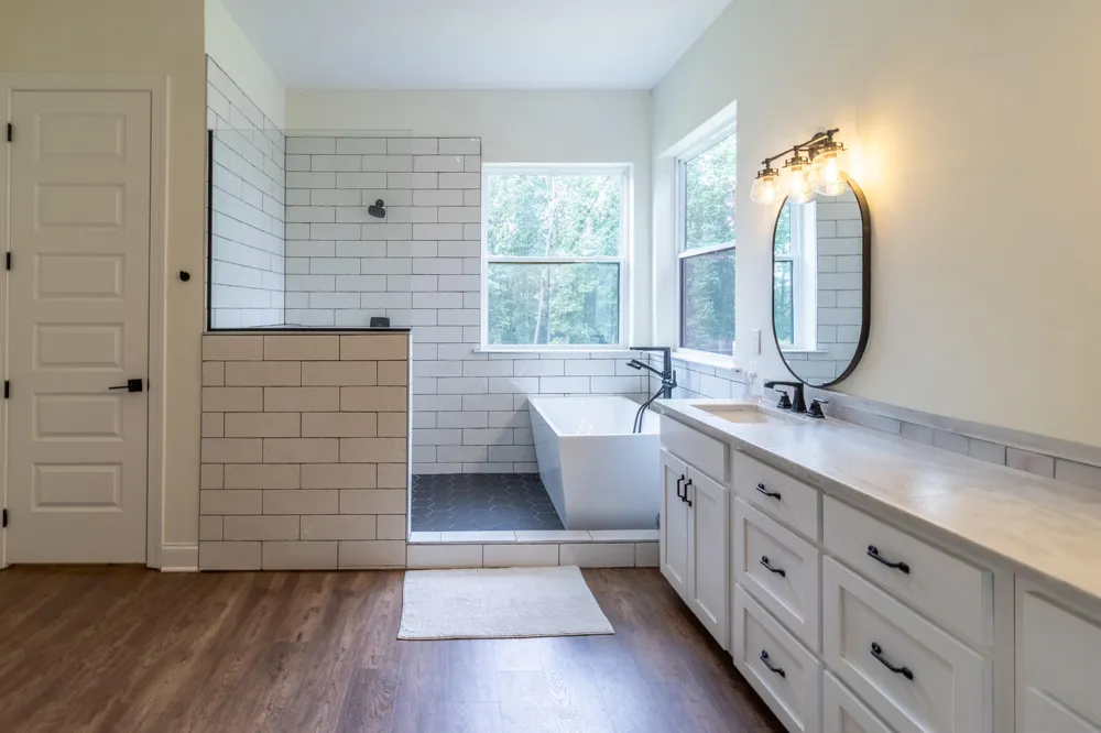 4384 Round Pond Road LaFayette, GA 30728
