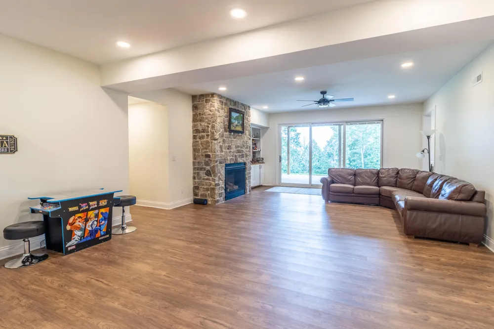 4384 Round Pond Road LaFayette, GA 30728