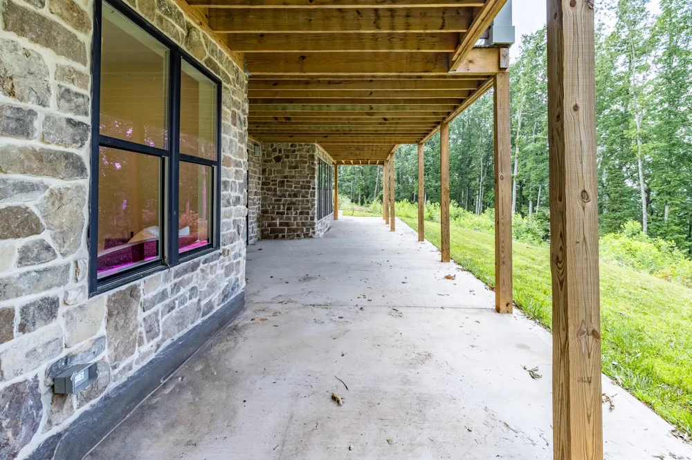 4384 Round Pond Road LaFayette, GA 30728