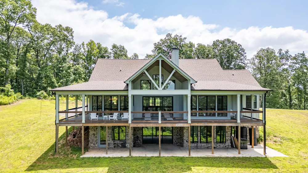4384 Round Pond Road LaFayette, GA 30728