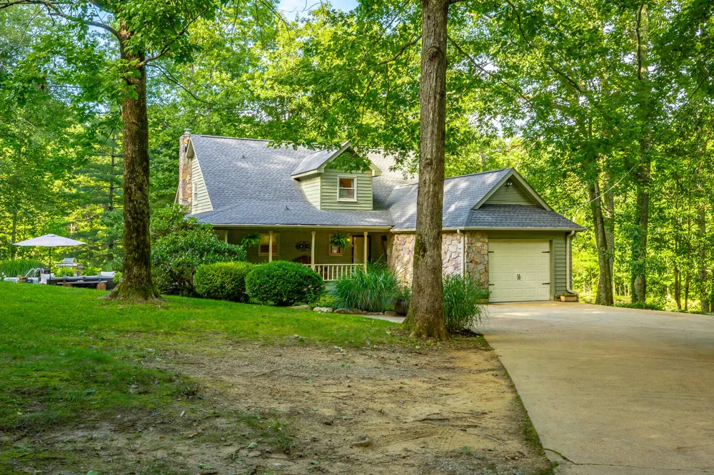 405 Plum Nelly Trail Rising Fawn, GA 30738