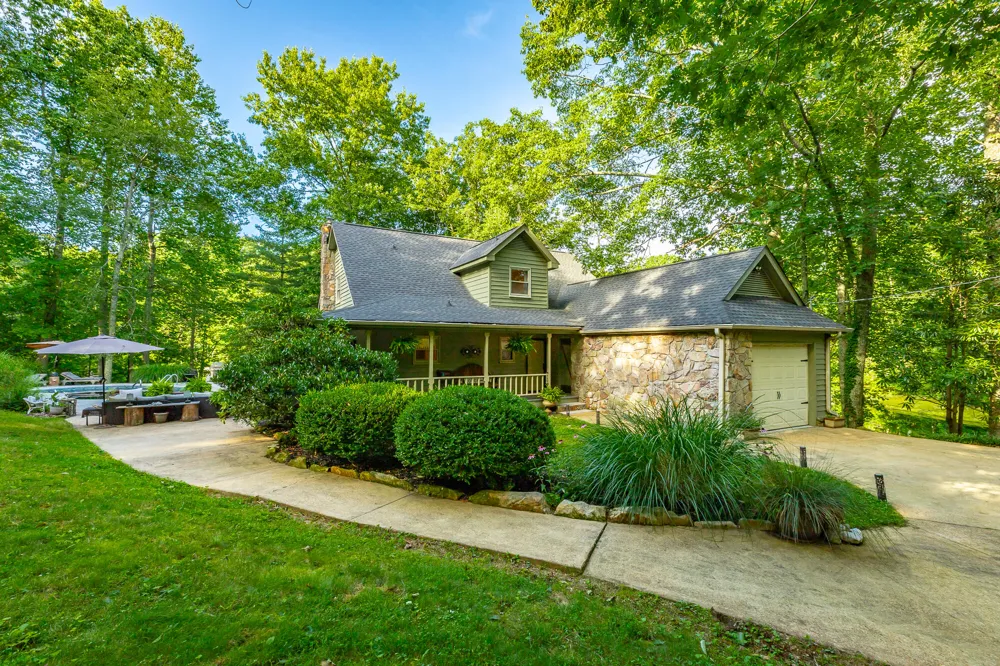 405 Plum Nelly Trail Rising Fawn, GA 30738