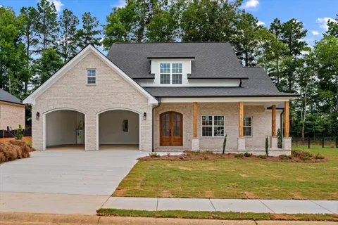 107 W Riley West Street