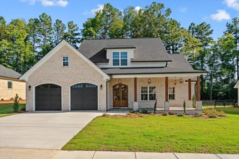 107 W Riley West Street