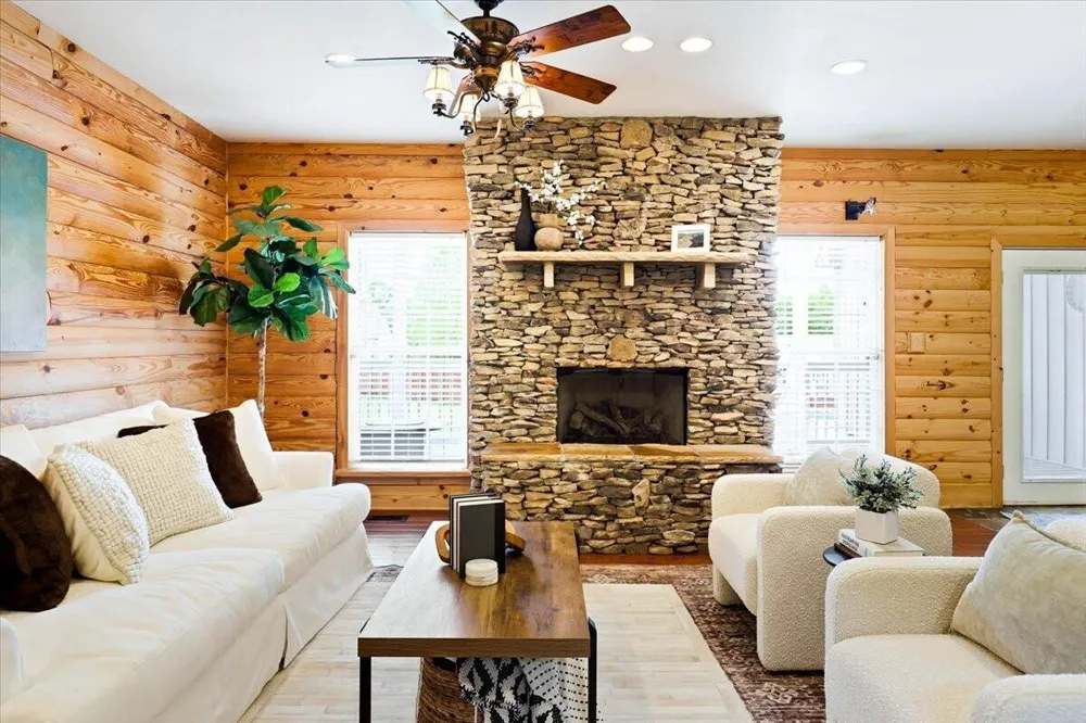 2322 Mowbray Pike Soddy Daisy, TN 37379
