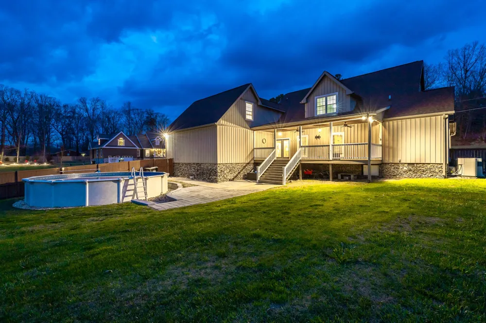 2322 Mowbray Pike Soddy Daisy, TN 37379