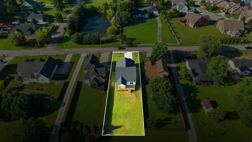 8524 Blanche Road Ooltewah, TN 37363