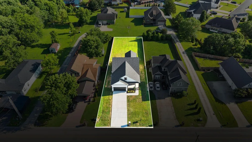 8524 Blanche Road Ooltewah, TN 37363
