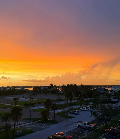 450 TREASURE ISLAND CAUSEWAY #502