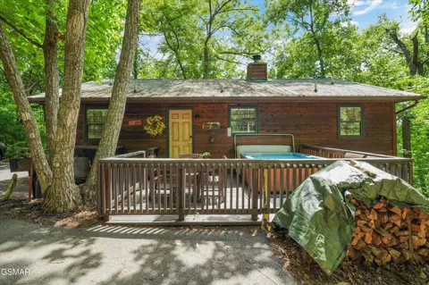 615 Iron Mountain Road