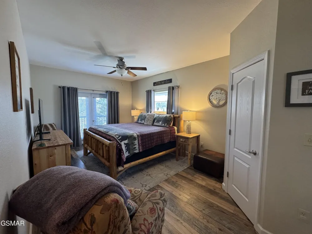 124 Plaza Drive #5207 Pigeon Forge, TN 37863