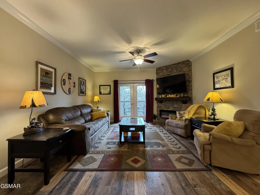 124 Plaza Drive #5207 Pigeon Forge, TN 37863